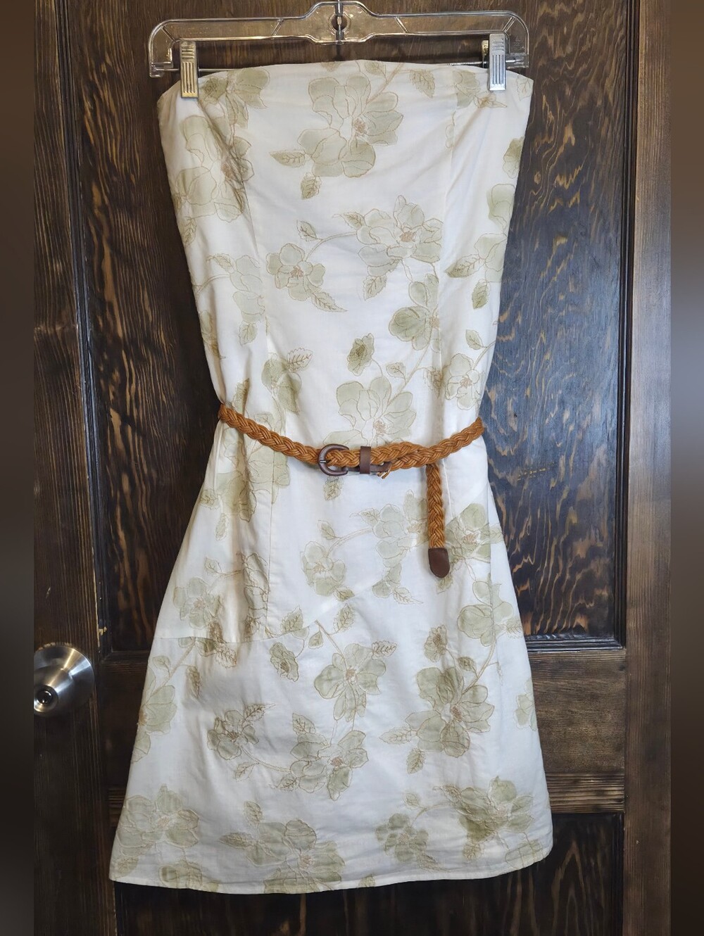 RW&CO. Cream Strapless Structured Floral Mini Party Dress w/ Embroidered Accents